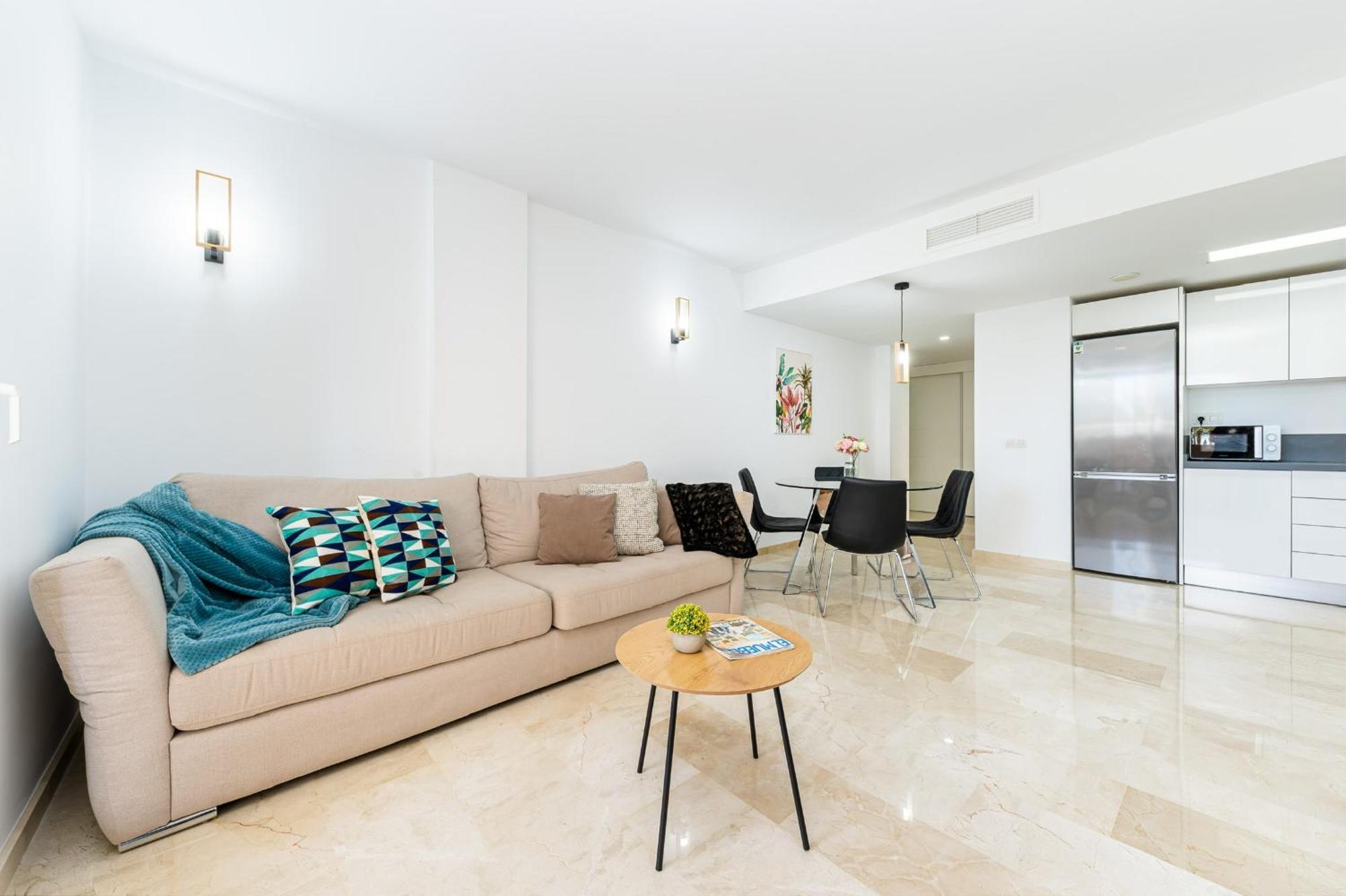 Tornado Apartamento Sunrise Torrevieja Bagian luar foto