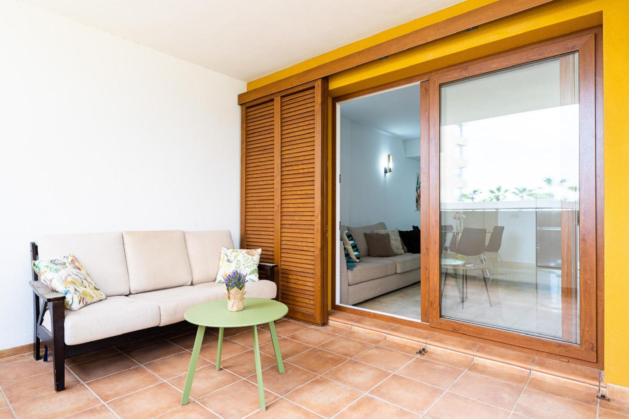Tornado Apartamento Sunrise Torrevieja Bagian luar foto